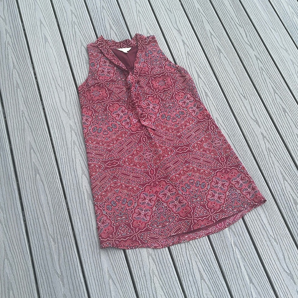❄️ Maroon Geometric Patterned Sheath Dress